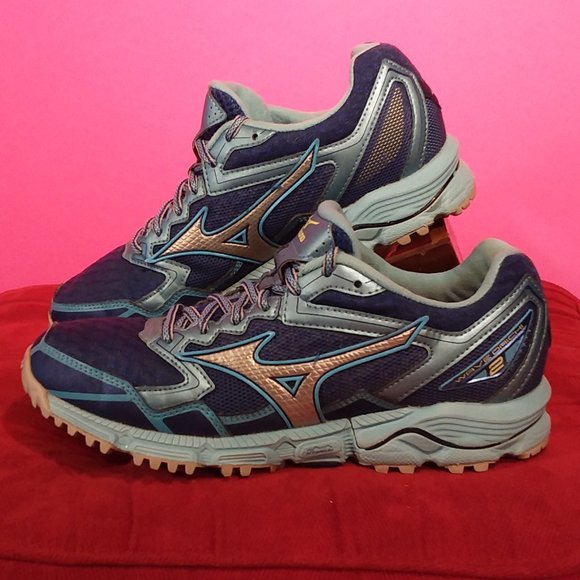 Mizuno Women's Wave Daichi 2 Trail Runner - Picture 1 of 9